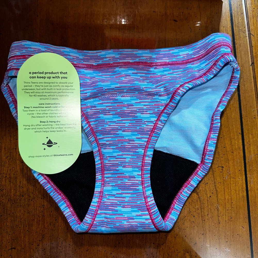 1box (4pcs) Thinx Period Panties in Blue and Pink